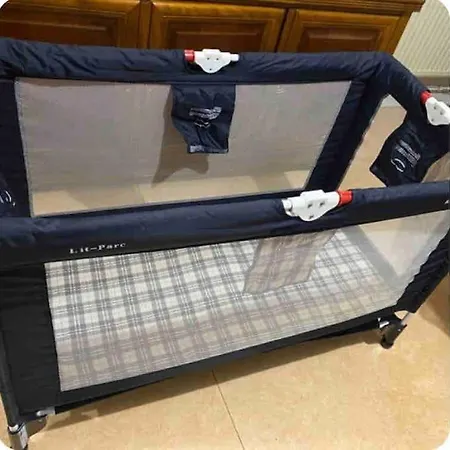 T3 Terrasse , Parking Gratuit, Climatise Apartament